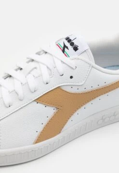 Diadora GAME 2030 UNISEX - Sneakers Laag 11 Diadora GAME 2030 UNISEX - Sneakers Laag -Heren Kleding Winkel 0096a869bf7444cb87f86df440797750