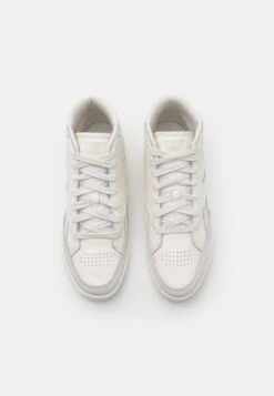 Reebok Classic CLUB C FORM UNISEX - Sneakers Hoog -Heren Kleding Winkel 041eb8c2c1804dcb933426a439c95106