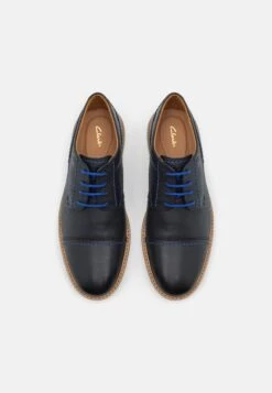 Clarks ATTICUS - Sportieve Veterschoenen 9 Clarks ATTICUS - Sportieve Veterschoenen -Heren Kleding Winkel 0bad3646ff1a43089ff6e9d7006ffdae