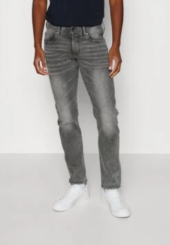 Armani Exchange Slim Fit Jeans
