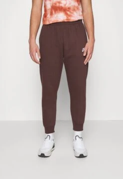 Nike Sportswear CLUB - Trainingsbroek -Heren Kleding Winkel 1ab5b67fcf2e4336a1c08d42539c1427