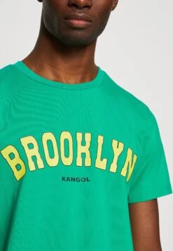 Kangol ROUND NECK BROOKLYN TEE UNISEX - T-shirt Print -Heren Kleding Winkel 20c7ac369f624ca8b81584578137d9a9