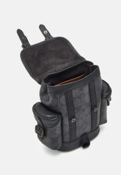 Coach HITCH BACKPACK IN SIGNATURE UNISEX - Rugzak -Heren Kleding Winkel 29ac8716e1dc47308216107fde4d1ff5