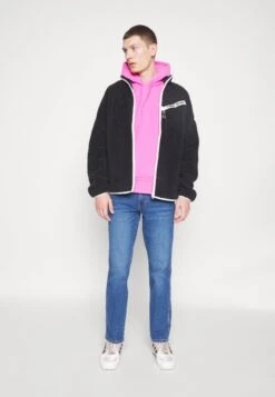 Wrangler TEXAS - Straight Leg Jeans 9 Wrangler TEXAS - Straight Leg Jeans -Heren Kleding Winkel 33486dc16b2a4daab77e57f6ecdfbe60