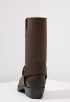 Cowboy-/Bikerlaarzen 10 Cowboy-/Bikerlaarzen -Heren Kleding Winkel 36e9bc58fe1c44f0b01f3e575c7e3810