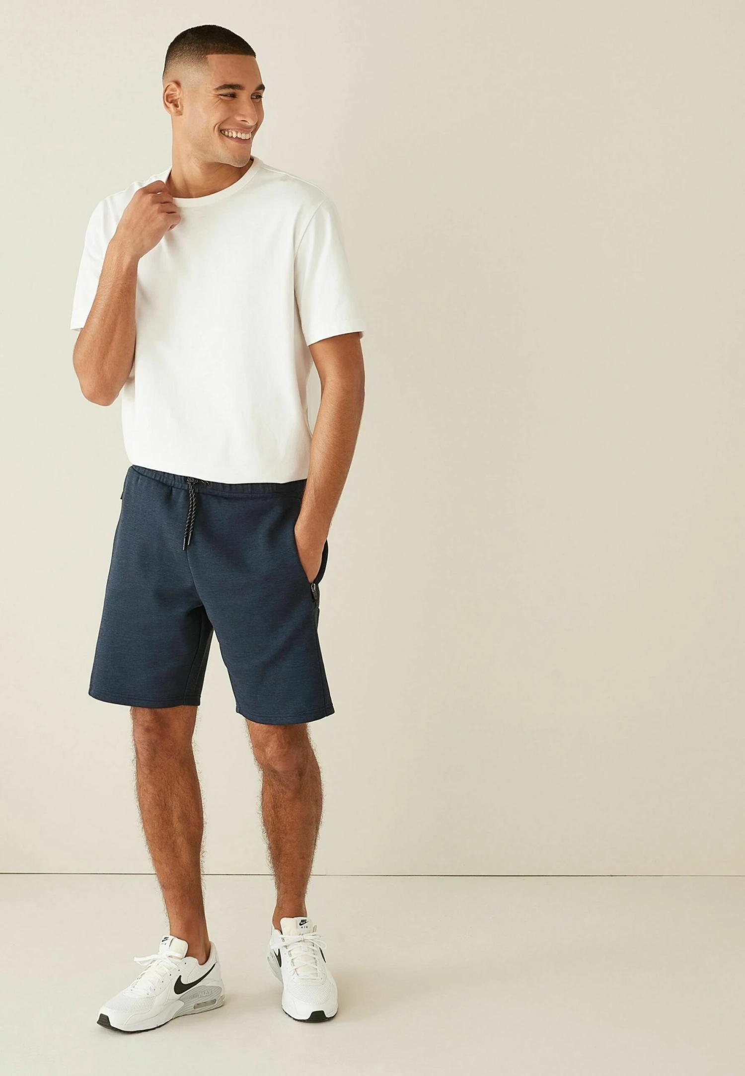 Next WITH ZIP POCKETS - Trainingsbroek 4 Next WITH ZIP POCKETS - Trainingsbroek - Afbeelding 2