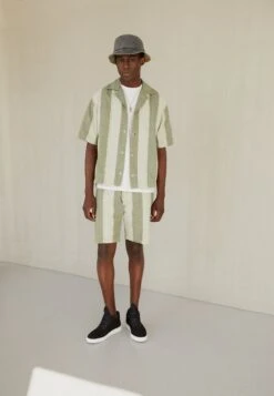 Filling Pieces LOW TOP RIPPLE UNISEX - Sneakers Laag 9 Filling Pieces LOW TOP RIPPLE UNISEX - Sneakers Laag -Heren Kleding Winkel 3a1c954ae09c450081f5dc5c0a5eb9d6