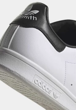 Adidas Originals STAN SMITH UNISEX - Sneakers Laag -Heren Kleding Winkel 4751dd74e646495a9cc5474c047fdd18