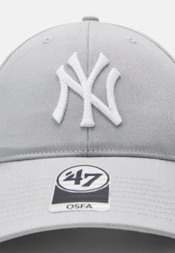 47 NEW YORK YANKEES RAISED BASIC UNISEX - Pet -Heren Kleding Winkel 5dea616be6e84ea3bf8167b8c5434f55