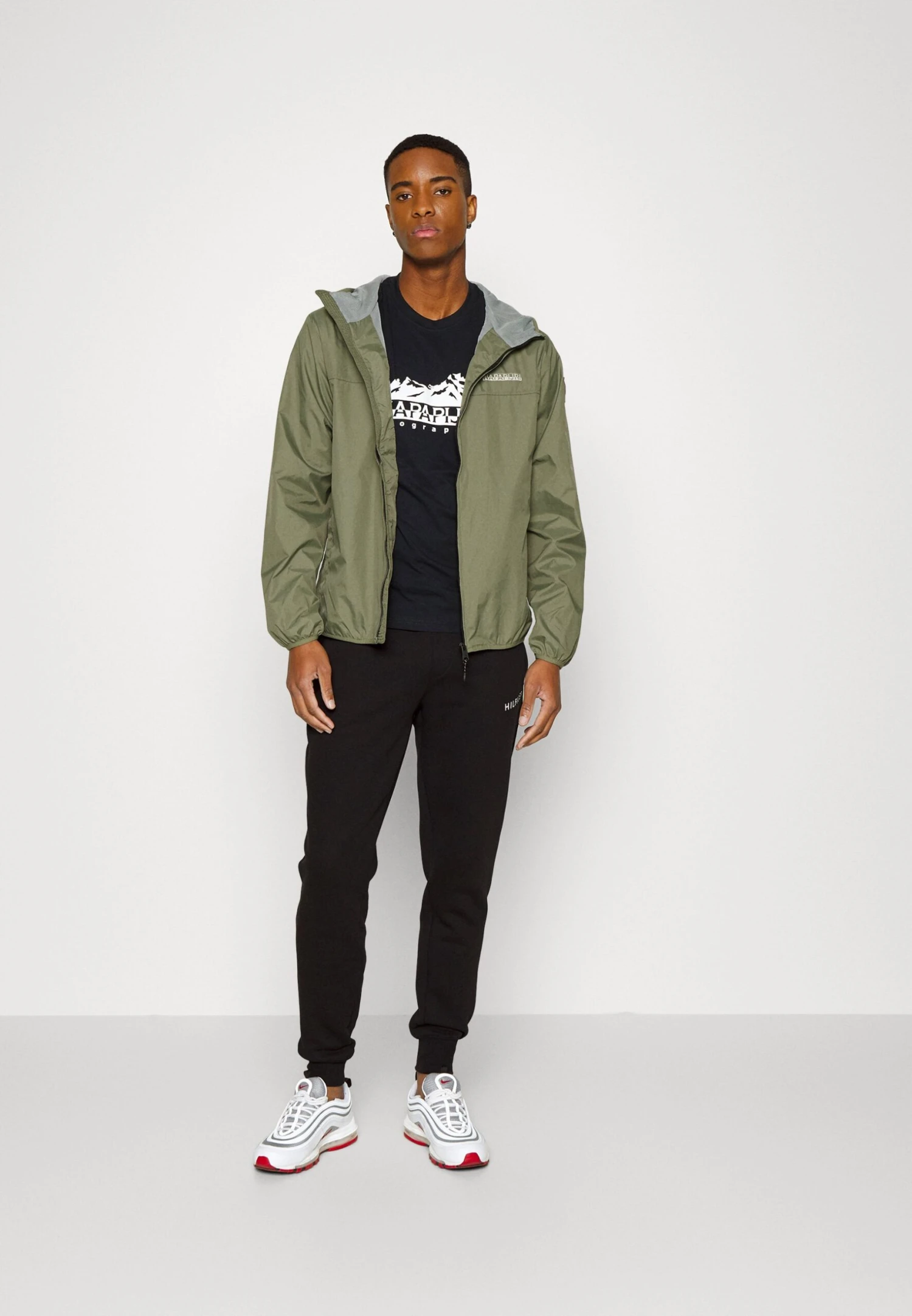 Napapijri ACOUBERTIN OPEN - Windjack 4 Napapijri ACOUBERTIN OPEN - Windjack - Afbeelding 2