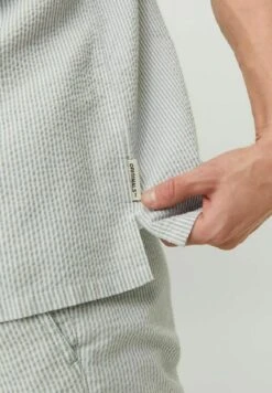 Jack & Jones KURZARM SEERSUCKER - Overhemd 13 Jack & Jones KURZARM SEERSUCKER - Overhemd -Heren Kleding Winkel 6c435aca51a544a1af28e142b2225f13