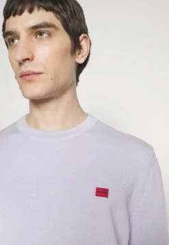 Hugo SAN CASSIUS - Trui 9 Hugo SAN CASSIUS - Trui -Heren Kleding Winkel 80e66380c8244b04abbbdf265392f0f9