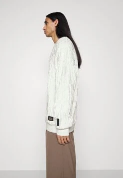 CARLO COLUCCI Trui 11 CARLO COLUCCI Trui -Heren Kleding Winkel 9043e0b61a674d159992176ba692ba8f