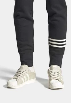 Adidas Originals SUPERSTAR UNISEX - Sneakers Laag - White