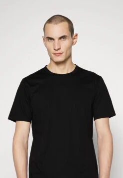 Tiger Of Sweden OLAF UNISEX - T-shirt Basic 11 Tiger Of Sweden OLAF UNISEX - T-shirt Basic -Heren Kleding Winkel a64bd51f17d8410aa55b87e15256f564