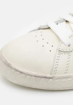 Diadora GAME WAXED UNISEX - Sneakers Laag 11 Diadora GAME WAXED UNISEX - Sneakers Laag -Heren Kleding Winkel a80e72ff5078450e85f787e53e5a30d0