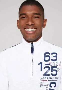 Camp David TROYER - Trui 9 Camp David TROYER - Trui -Heren Kleding Winkel af029e78dd9a4de0af9cf472db878577