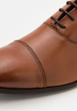 Kurt Geiger London HARRY - Veterschoenen 11 Kurt Geiger London HARRY - Veterschoenen -Heren Kleding Winkel b301f523a594484599b1e7fd046be77f