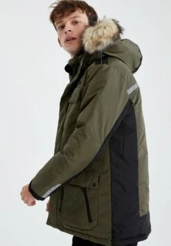 DeFacto SLIM FIT - Winterjas 11 DeFacto SLIM FIT - Winterjas -Heren Kleding Winkel b834e7eb535f4bcd8801e983a06fd029