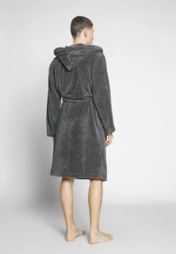 Pier One Badjas 9 Pier One Badjas -Heren Kleding Winkel c0a98bff0d7040bc9af7c1b11057f9de