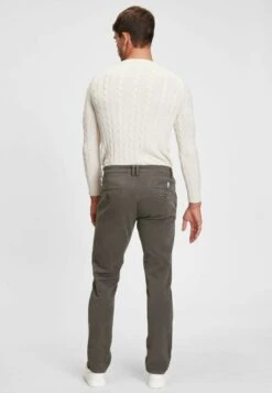 ANTOFALLA - Chino 9 ANTOFALLA - Chino -Heren Kleding Winkel c8b9a43fbc964f1cbcd56031c7293d52