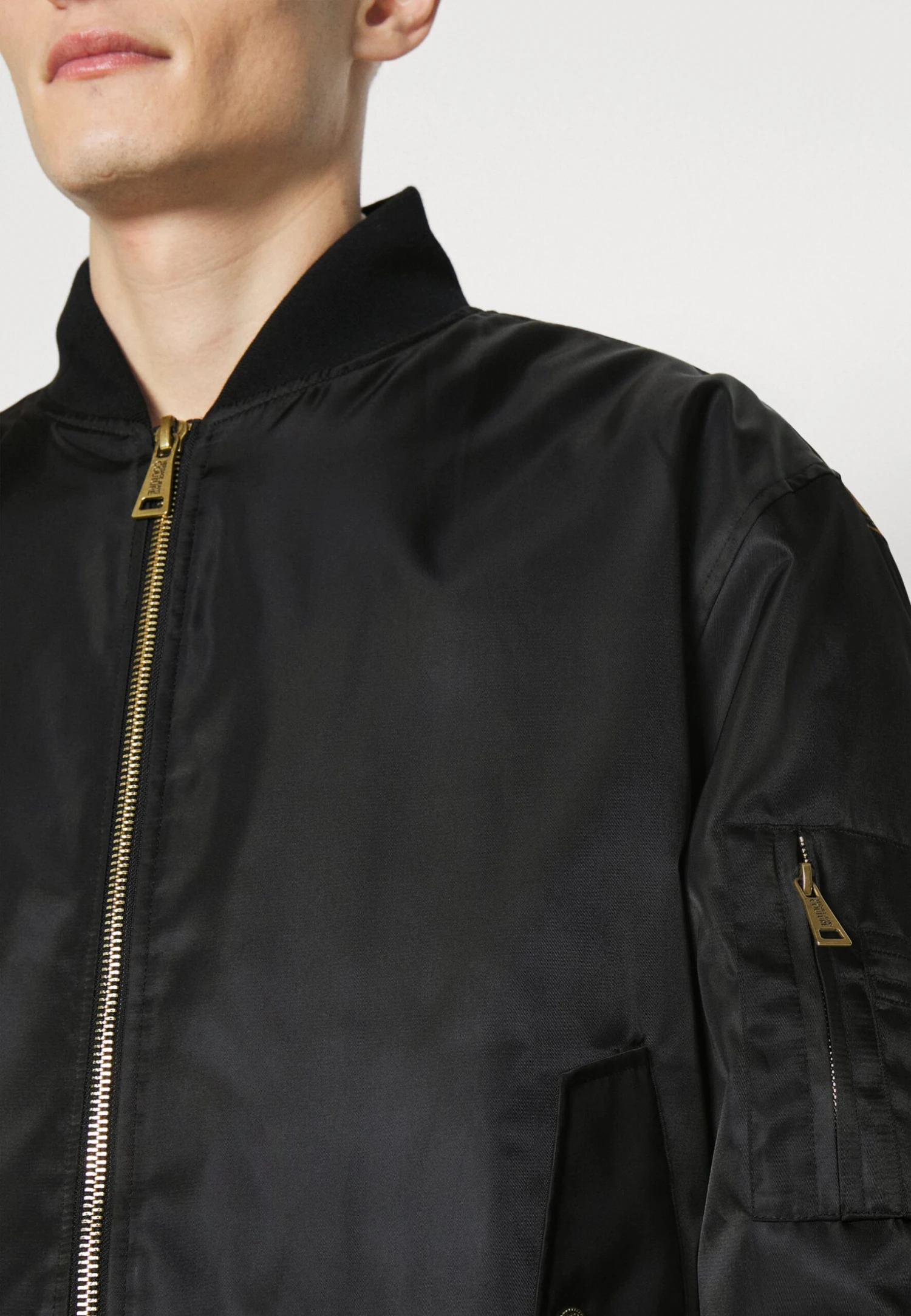 Versace Jeans Couture DIAGONAL BAROQUE - Bomberjacks 6 Versace Jeans Couture DIAGONAL BAROQUE - Bomberjacks - Afbeelding 4