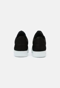 Filling Pieces LOW TOP RIPPLE UNISEX - Sneakers Laag 11 Filling Pieces LOW TOP RIPPLE UNISEX - Sneakers Laag -Heren Kleding Winkel ccba255adb5e4ecbb679888398d140b0