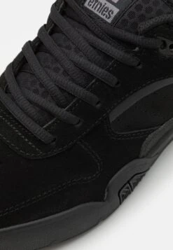 Etnies ESTRELLA - Sneakers Laag 11 Etnies ESTRELLA - Sneakers Laag -Heren Kleding Winkel cf0cb1d89d8a4ffab3badcd5e33eb309