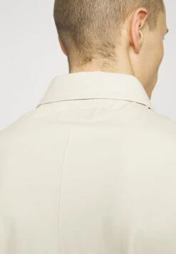 Emporio Armani BLOUSON JACKET - Leren Jas -Heren Kleding Winkel d4d51d65afb44bb8bffc57e2b49c89a1