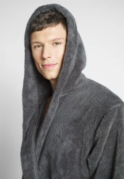 Pier One Badjas 10 Pier One Badjas -Heren Kleding Winkel d8bc46bac8fa44929b190c5532f01c02