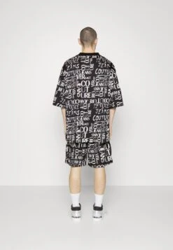 Versace Jeans Couture TECNICA LOGO - Trainingsbroek 8 Versace Jeans Couture TECNICA LOGO - Trainingsbroek -Heren Kleding Winkel ead13ceca96b450f98638020b533f539