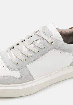 Geox DEIVEN - Sneakers Laag 11 Geox DEIVEN - Sneakers Laag -Heren Kleding Winkel ebba13ebd60f47cfa4e7435b32756892