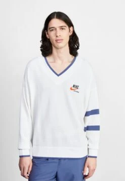Nike Sportswear NIKE TREND SWEATER - Trui