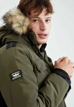 DeFacto SLIM FIT - Winterjas 12 DeFacto SLIM FIT - Winterjas -Heren Kleding Winkel f1ebedc4222e4b3bb1c5990d5fda656b