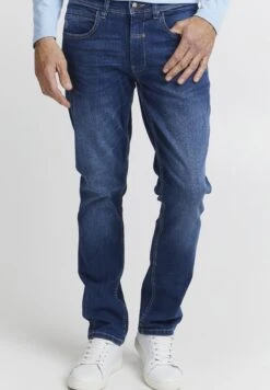 ROMAN - Straight Leg Jeans